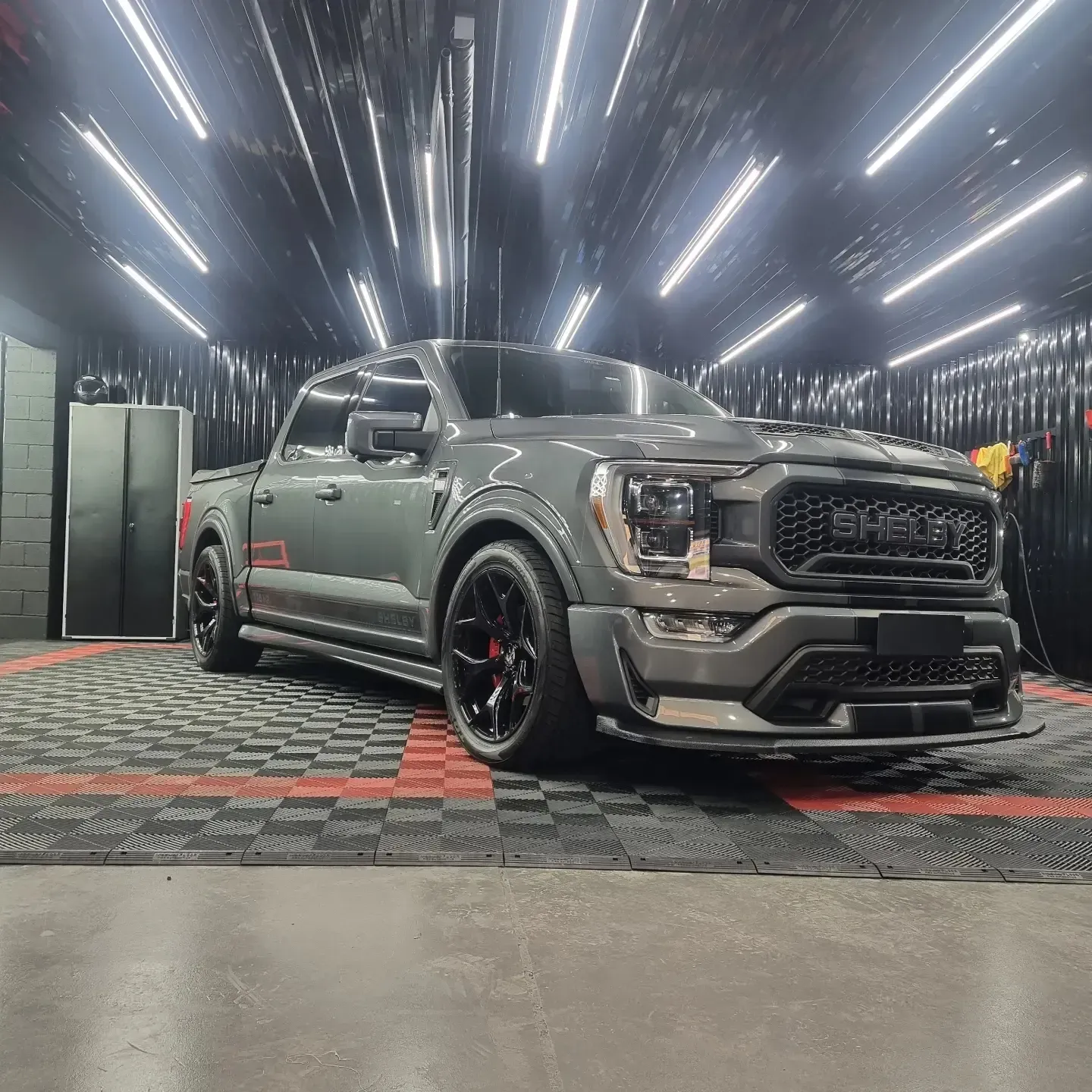 Ford F-150 Shelby